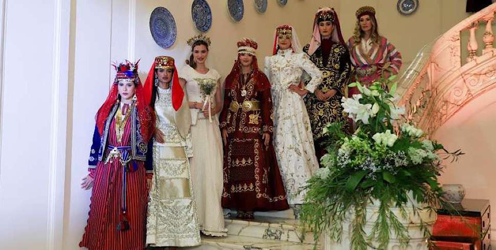 Turkish bridal traditions shine at Cairo fashion show