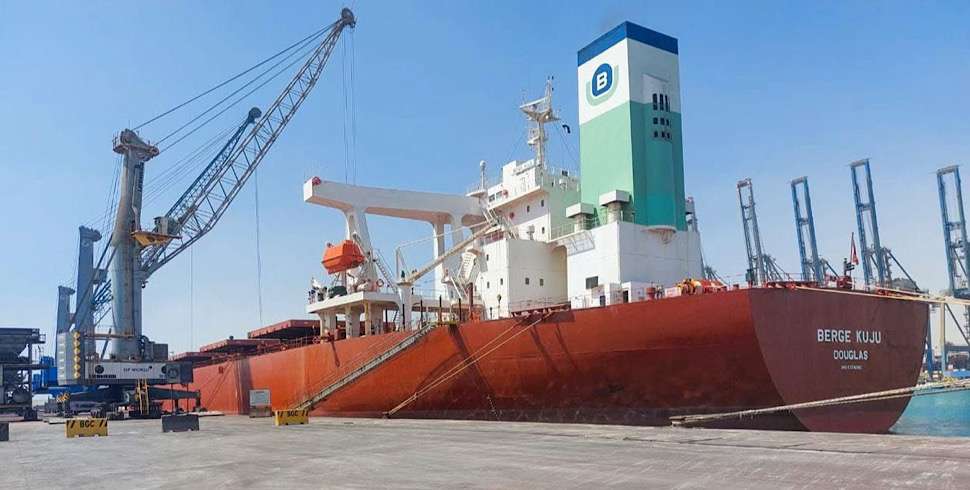 Ain Sokhna Port receives largest-ever bulk carrier