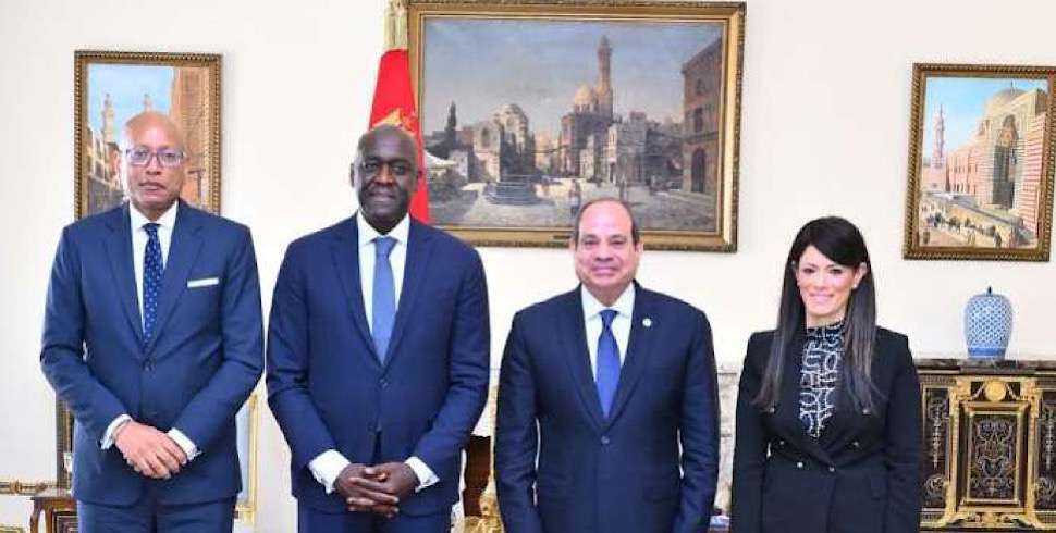 President Sisi meets IFC leaders to boost investment