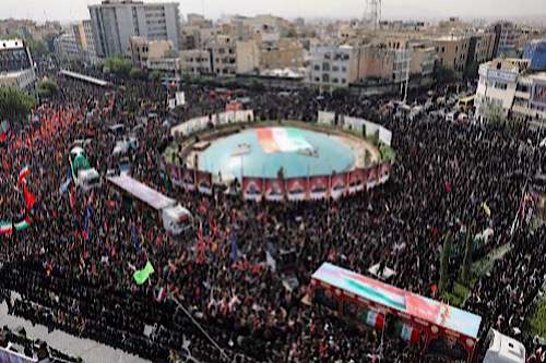Iran holds funeral for leaders killed in Israel conflict