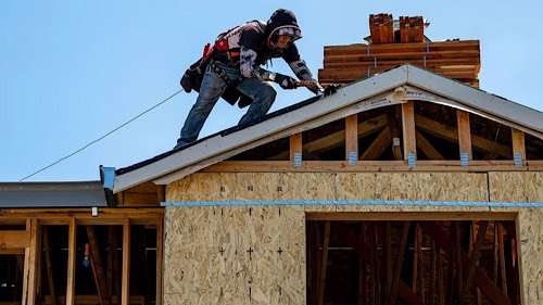 U.S. private sector sheds 33,000 jobs in June