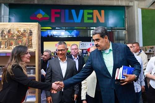 Venezuela launches 21st International Book Fair with Egypt as guest of honor