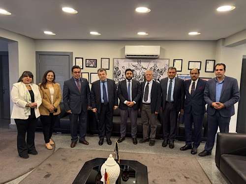 Armenian Ambassador visits Egyptian political party to strengthen bilateral ties