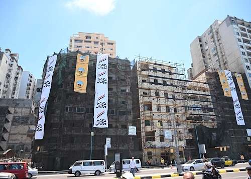 Egypt’s PM inspects Alexandria Corniche facade restoration