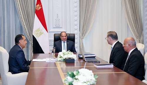 Egypt vows stronger energy, mining sectors to drive growth