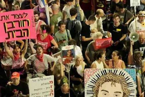 Tens of thousands rally in Tel Aviv to demand ceasefire, release of hostages