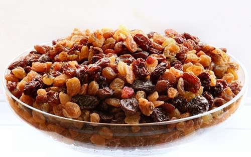 Egypt announces major expansion in raisin and flax industries to boost national economy