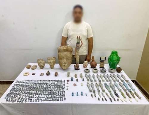 Egypt seizes 577 ancient artifacts in anti-smuggling operation