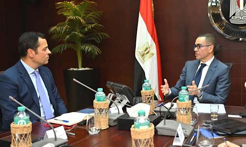 Egyptian Minister meets IMF delegation to discuss economic reforms