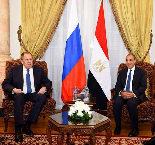 Egypt, Russia strengthen strategic ties in Cairo talks 