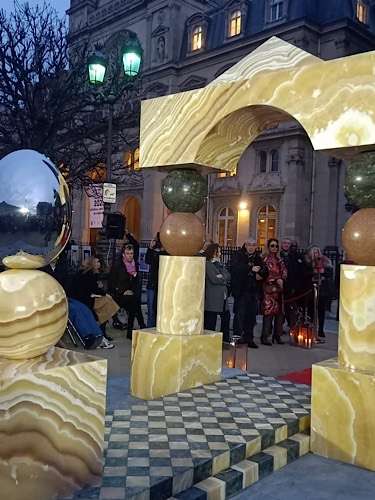 ‘Mirror Gate 2’ unveiled at Louvre Square, celebrating Egypt’s heritage 