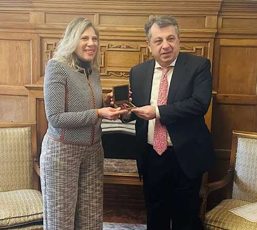 Armenia honors former Egyptian ambassador
