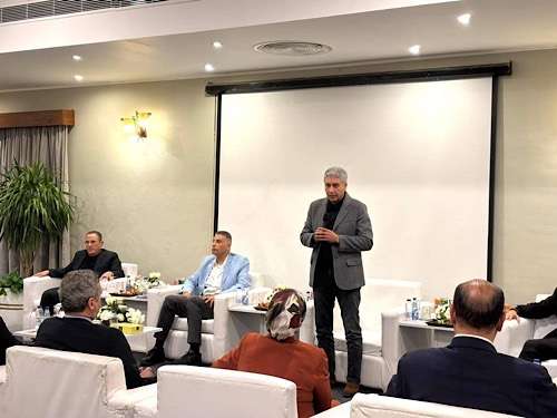 Egypt tourism minister, South Sinai governor meet investors to boost sector