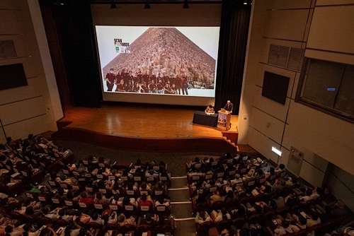 Zahi Hawass draws historic crowds in Taipei 